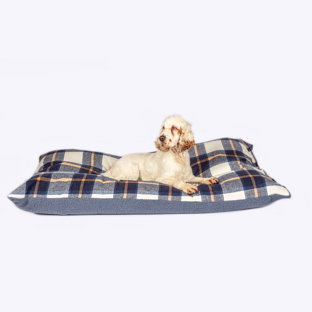 Danish Design Bowmore Deep Duvet Dog Bed#Navy