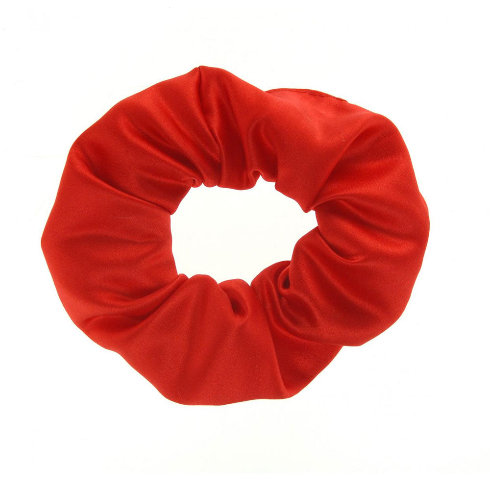 The ShowQuest Plain Scrunchie in Red#Red