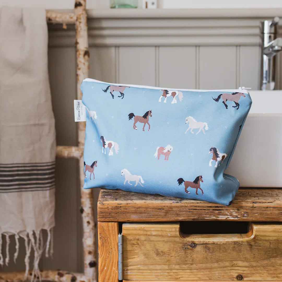 Rebecca Pitcher Wash Bag Horses