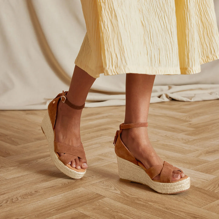 Fairfax & Favor Ladies Valencia Mid Wedge