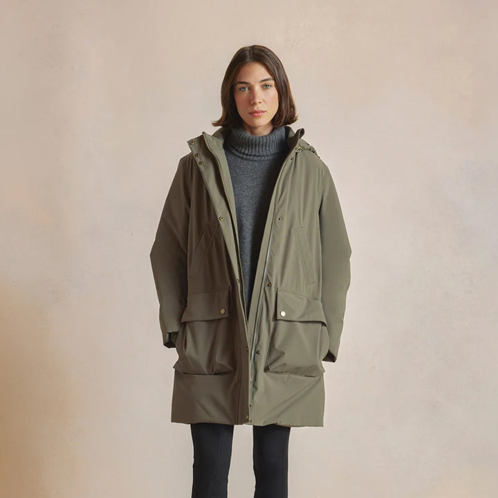 Fairfax & Favor Ladies The Skye Performance Jacket - Khaki
