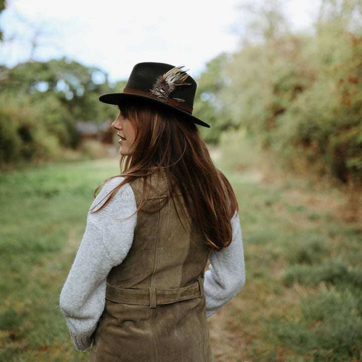 Hicks & Brown Suffolk Fedora Fawn Side Feather
