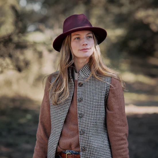 Hicks & Brown Suffolk Fedora Bronze Side Feather