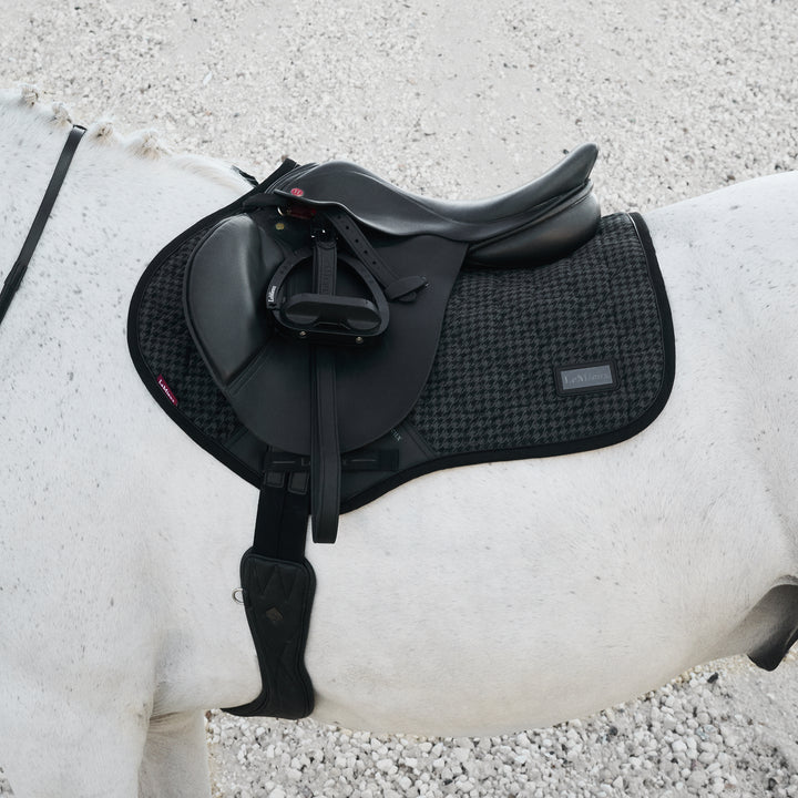 LeMieux Aspen Close Contact Square Houndstooth