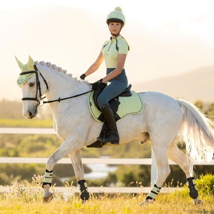 LeMieux Suede GP Square - Macaron