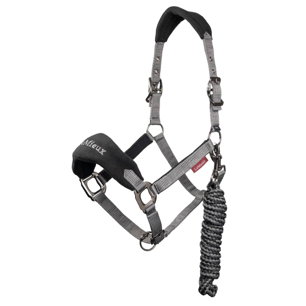 The LeMieux Vogue Fleece Headcollar with Leadrope#Black