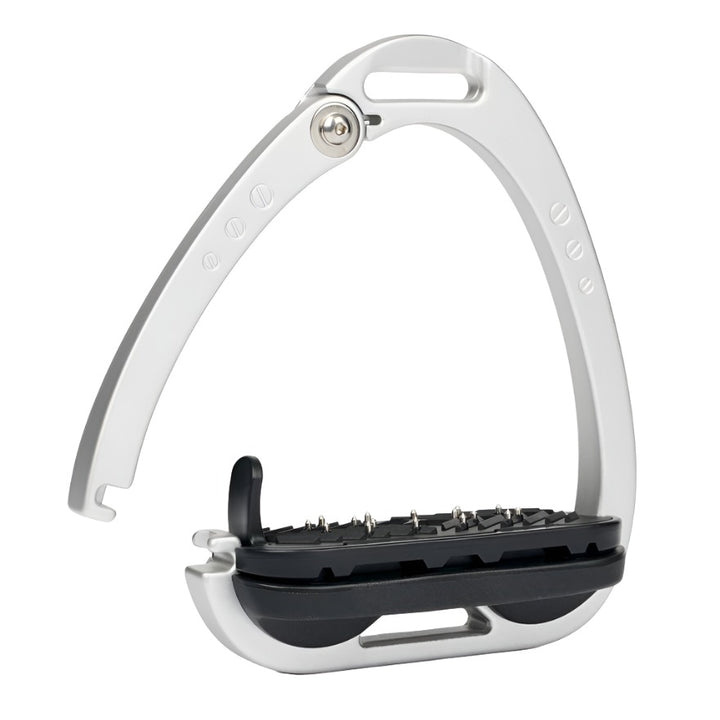 The LeMieux Vector Balance Stirrup#Silver