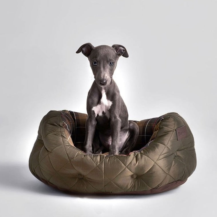 The Barbour Classic Tartan Quilted Dog Bed in Green#Green
