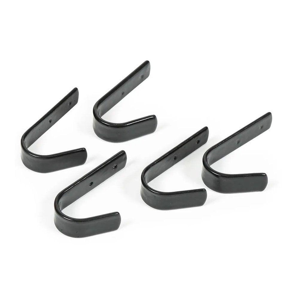 The Shires Ezi-Kit Stable Hooks Small Set of 5 in Black#Black