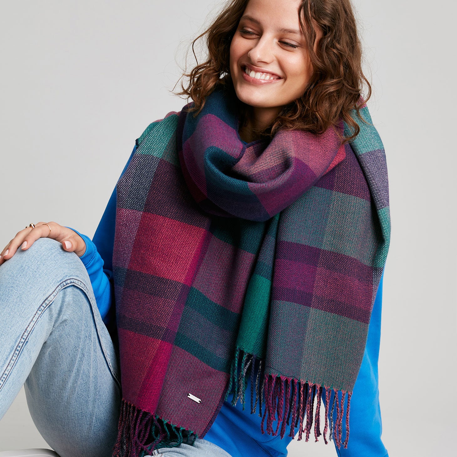 Womens checked scarf new arrivals