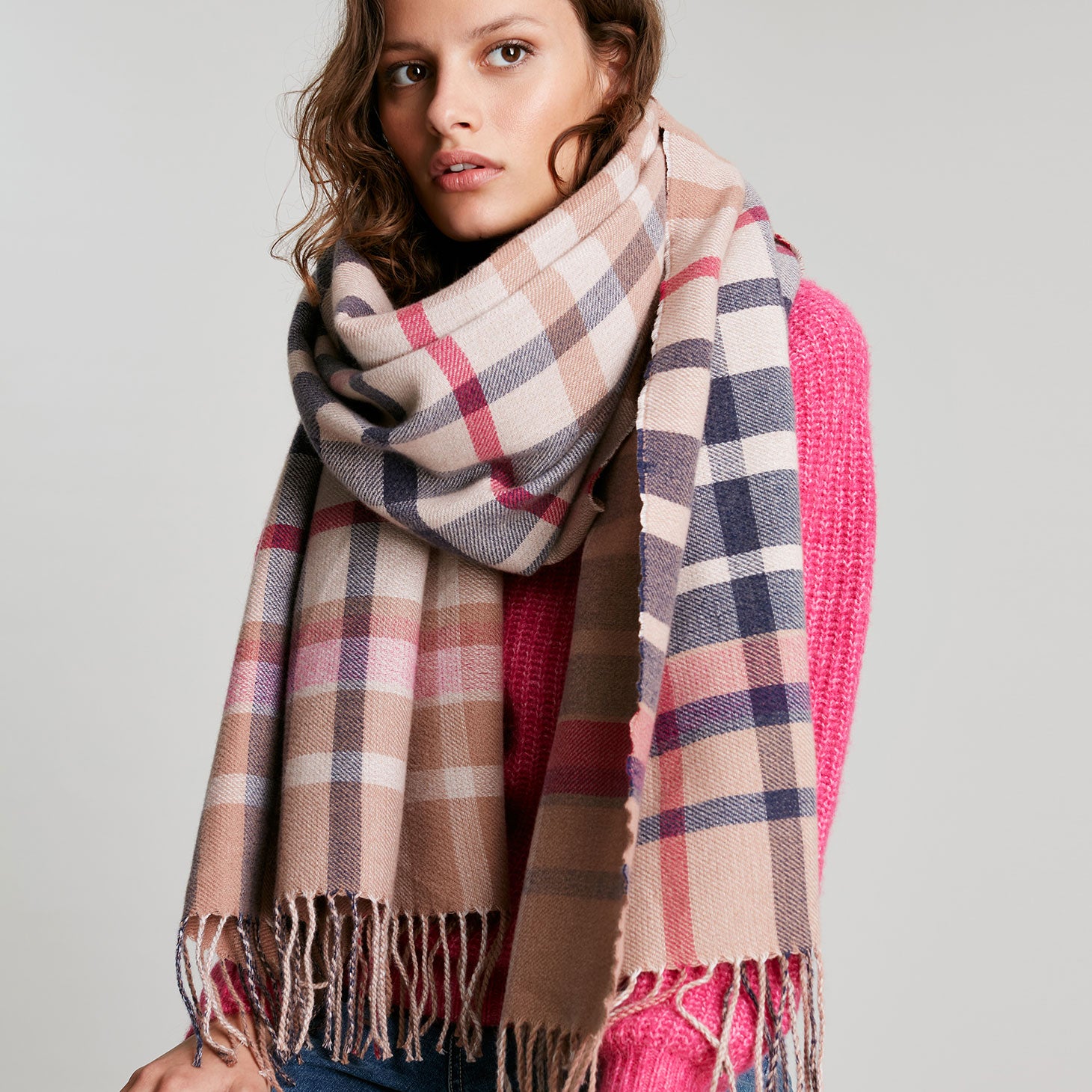 Joules best sale pink scarf