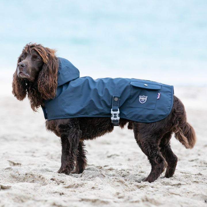 The Hugo & Hudson Rain Coat for Dogs in Navy#Navy