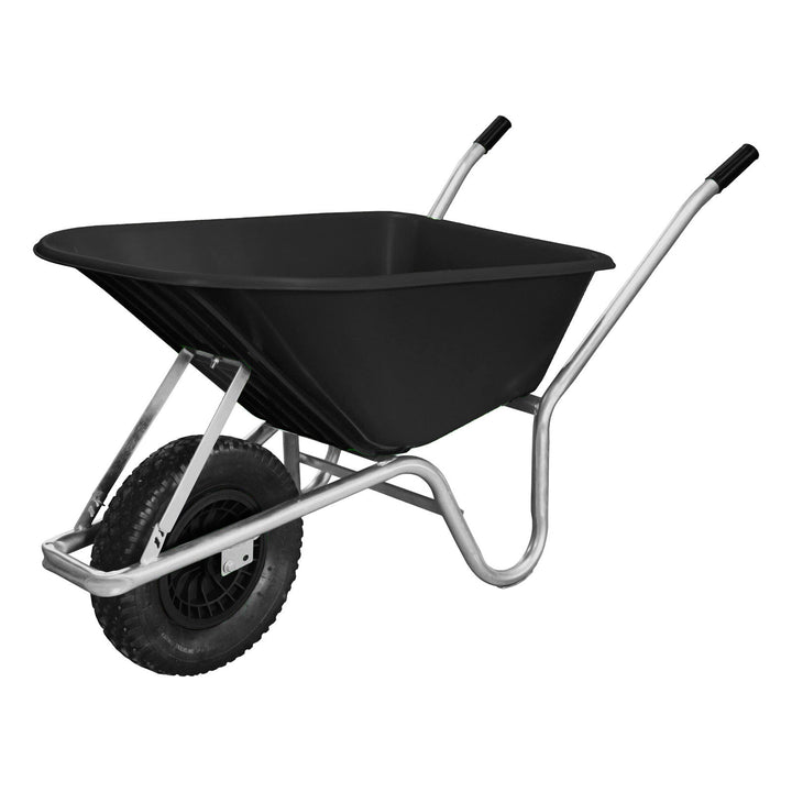 The Perry Equestrian Wheelbarrow 110L Anti Puncture Wheel in Black#Black